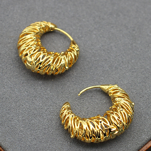 Gold Croissant Weave Hoop Earrings – 18K Gold Plated