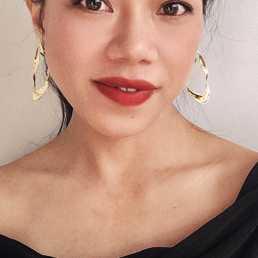 Baroque Twist Oval Earrings with Green Gemstone