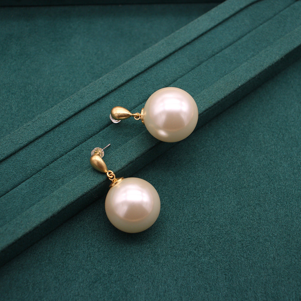 Bold Oversized Pearl Stud Earrings – Vintage Gold Finish