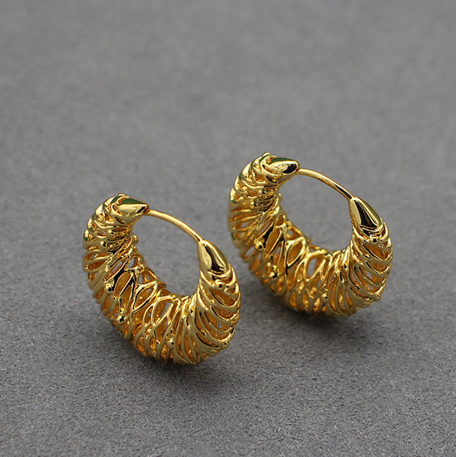 Gold Croissant Weave Hoop Earrings – 18K Gold Plated
