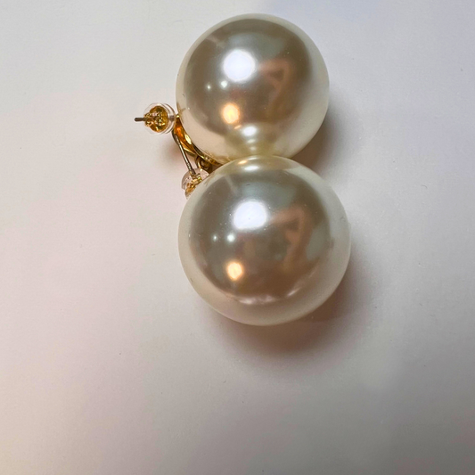 Bold Oversized Pearl Stud Earrings – Vintage Gold Finish